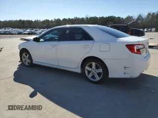 2014 Toyota Camry L with VIN 4T1BF1FK7EU795226, listed as a Copart auction lot 48015775 with 308,852 mi miles and Salvage Title. Bid and sale history available at carsss.com. Image 2.