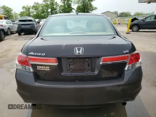 2011 Honda Accord EX-L z VIN 1HGCP3F82BA016447, wystawiony jako Copart lot #59323475 z przebiegiem 174 297 mil mil oraz Szkoda całkowita • Salvage title. Historia ofert i sprzedaży dostępna na DreamBid. Obrazek 6.