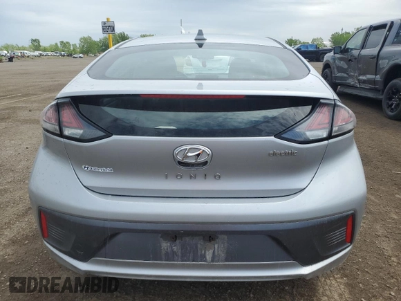 2020 Hyundai Ioniq SE z VIN KMHC75LJXLU070589, wystawiony jako Copart lot #58650805 z przebiegiem 188 922 mil mil oraz Szkoda całkowita • Salvage title. Historia ofert i sprzedaży dostępna na DreamBid. Obrazek 6.