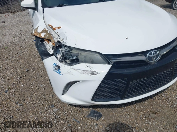 2015 Toyota Camry XLE with VIN 4T1BF1FK6FU004136, listed as a IAAI auction lot 42176871 with 193,553 mi miles and . Bid and sale history available at DreamBid. Image 17.