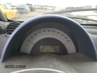 2006 Smart fortwo z VIN WMEAJ00F36J255140, wystawiony jako Copart lot #52120555 z przebiegiem Nie podano mil oraz Tytuł czysty. Historia ofert i sprzedaży dostępna na DreamBid. Obrazek 9.
