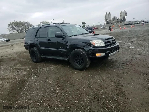 2005 Toyota 4Runner SR5 with VIN JTEZU14R058039492, listed as a Copart auction lot 53201305 with 226,433 mi miles and Salvage Title. Bid and sale history available at carsss.com. Image 12.