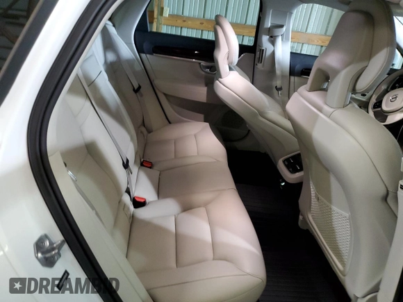 2017 Volvo S90 Momentum with VIN YV1102AK0H1006638, listed as a Copart auction lot 50428634 with 37,578 mi miles and Salvage Title. Bid and sale history available at carsss.com. Image 10.