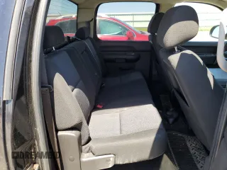 2010 Chevrolet Silverado 1500 LT with VIN 3GCRKSE32AG166081, listed as a Copart auction lot 56357465 with 198,797 mi miles and Clean Title. Bid and sale history available at DreamBid. Image 10.
