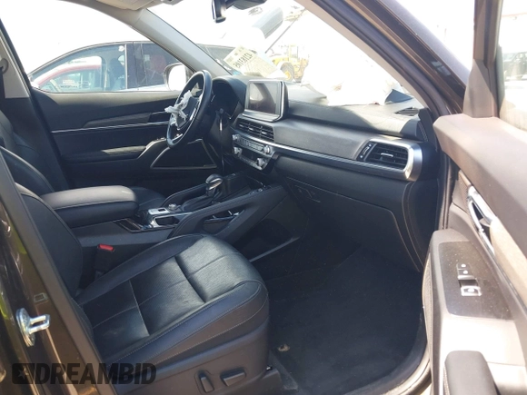 2022 Kia Telluride EX with VIN 5XYP34HC8NG219771, listed as a IAAI auction lot 42183105 with 43,481 mi miles and . Bid and sale history available at DreamBid. Image 5.