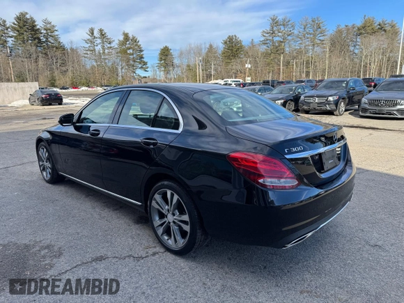 2015 Mercedes-Benz C 300 Luxury with VIN 55SWF4KB6FU080735, listed as a Copart auction lot 47781935 with 122,005 mi miles and Clean title. Bid and sale history available at DreamBid. Image 3.