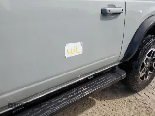2021 Ford Bronco z VIN 1FMDE5CP4MLA65927, wystawiony jako Copart lot #74809974 z przebiegiem 41 296 mil mil oraz Nie do naprawy • Non repairable. Historia ofert i sprzedaży dostępna na DreamBid. Obrazek 13.