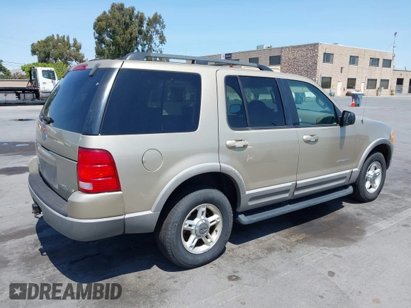 2002 Ford Explorer XLT z VIN 1FMZU73W82ZB78429, wystawiony jako IAAI lot #42583204 z przebiegiem 174 136 mil mil oraz . Historia ofert i sprzedaży dostępna na DreamBid. Obrazek 4.