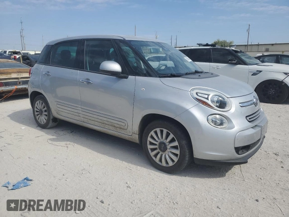 2014 FIAT 500L Easy with VIN ZFBCFABH8EZ014819, listed as a Copart auction lot 76886644 with 140,010 mi miles and Clean Title. Bid and sale history available at carsss.com. Image 4.