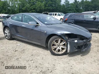 2020 Tesla Model S Long Range с VIN 5YJSA1E28LF390602, выставлен на аукционе Copart как лот 63778115 с пробегом 39 802 миль миль и Списание • Salvage title. История ставок и продаж доступна на DreamBid. Изображение 4.