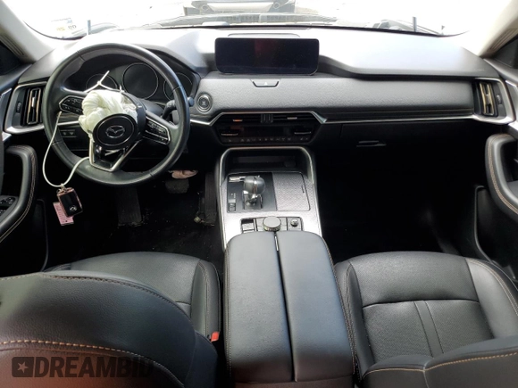 2024 Mazda CX-90 Preferred Plus z VIN JM3KKCHD5R1110410, wystawiony jako Copart lot #53745665 z przebiegiem 22 222 mil mil oraz Szkody całkowita. Historia ofert i sprzedaży dostępna na DreamBid. Obrazek 8.