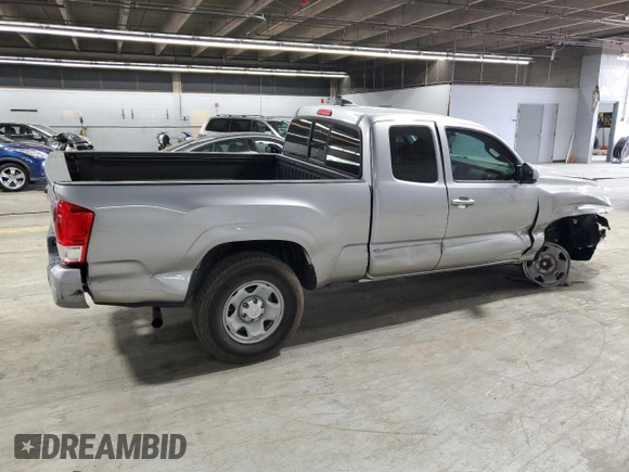 2017 Toyota Tacoma SR with VIN 5TFRX5GN8HX081852, listed as a Copart auction lot 58575005 with 113,520 mi miles and Salvage title. Bid and sale history available at DreamBid. Image 3.
