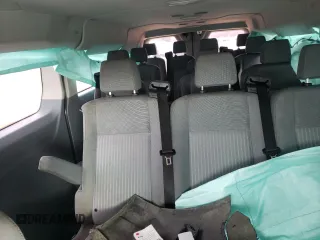 2019 Ford Transit Passenger XL with VIN 1FBZX2YM5KKA47333, listed as a Copart auction lot 44350205 with 84,588 mi miles and Salvage Title. Bid and sale history available at DreamBid. Image 10.