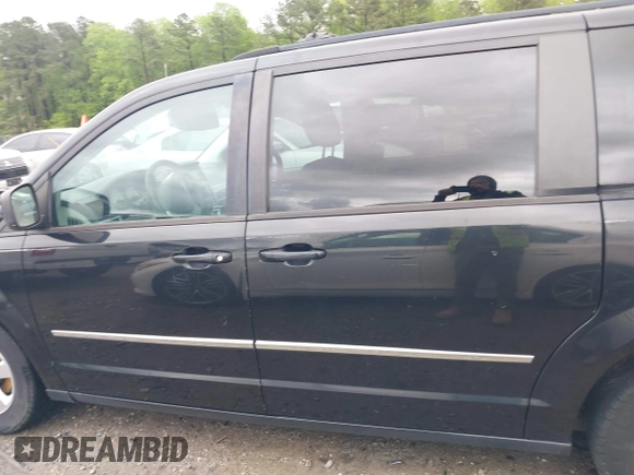 2010 Dodge Grand Caravan SXT with VIN 2D4RN5D11AR154526, listed as a IAAI auction lot 42009099 with 239,343 mi miles and . Bid and sale history available at DreamBid. Image 15.