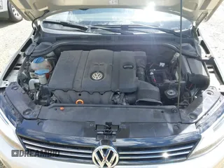 2011 Volkswagen Jetta SE z VIN 3VWDZ7AJ6BM050759, wystawiony jako IAAI lot #42214279 z przebiegiem 234 511 mil mil oraz . Historia ofert i sprzedaży dostępna na DreamBid. Obrazek 10.