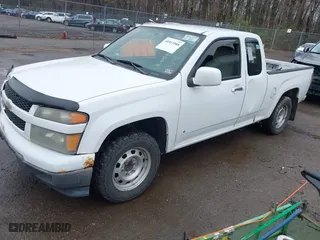 2009 Chevrolet Colorado Work Truck with VIN 1GCCS19E798156367, listed as a IAAI auction lot 41913508 with 155,354 mi miles. Bid and sale history available at carsss.com. Image 2.