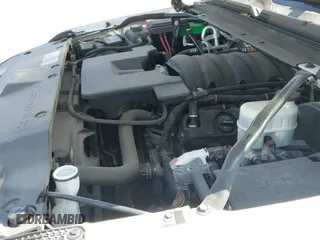 2018 Chevrolet Suburban LT z VIN 1GNSKHKC7JR309168, wystawiony jako IAAI lot #43042684 z przebiegiem 95 051 mil mil oraz . Historia ofert i sprzedaży dostępna na DreamBid. Obrazek 20.