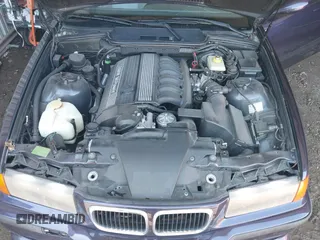 1999 BMW 3 Series M3 z VIN WBSBK0333XEC40127, wystawiony jako IAAI lot #42167656 z przebiegiem 95 688 mil mil oraz . Historia ofert i sprzedaży dostępna na DreamBid. Obrazek 10.