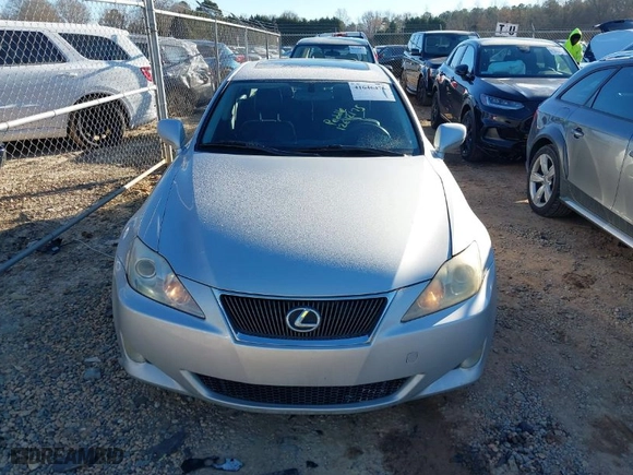 2008 Lexus IS 350 with VIN JTHBE262985021585, listed as a IAAI auction lot 41646476 with NaN miles. Bid and sale history available at carsss.com. Image 13.