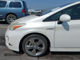 2013 Toyota Prius One z VIN JTDKN3DU8D5601612, wystawiony jako IAAI lot #42402108 z przebiegiem 224 420 mil mil oraz . Historia ofert i sprzedaży dostępna na DreamBid. Obrazek 21.