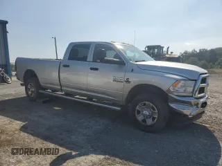 2015 Ram 2500 Tradesman z VIN 3C6UR5HLXFG655913, wystawiony jako Copart lot #63275035 z przebiegiem 159 508 mil mil oraz Szkoda całkowita • Salvage title. Historia ofert i sprzedaży dostępna na DreamBid. Obrazek 4.