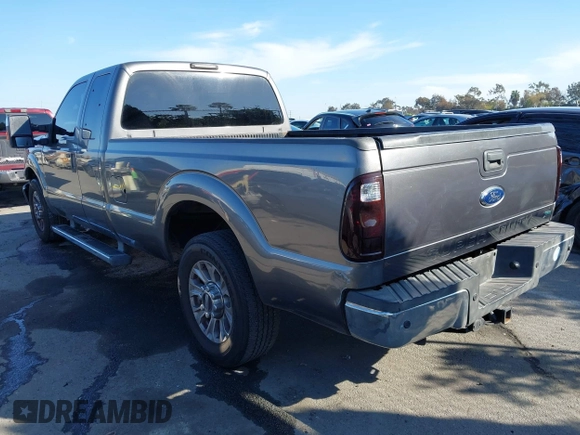 2011 Ford F-250 XL with VIN 1FT7X2A65BEA25829, listed as a IAAI auction lot 41633670 with 214,688 mi miles and . Bid and sale history available at DreamBid. Image 3.