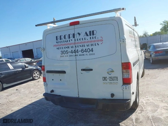 2014 Nissan NV S with VIN 1N6BF0KM4EN100049, listed as a IAAI auction lot 41779361 with 111,181 mi miles. Bid and sale history available at carsss.com. Image 16.