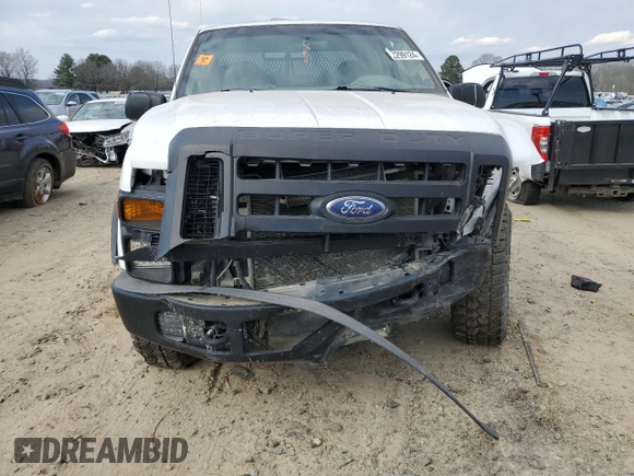 2008 Ford Super Duty F-250 SRW XL with VIN 1FTSX21508EC92855, listed as a Copart auction lot 82299124 with 122,566 mi miles and Salvage Title. Bid and sale history available at carsss.com. Image 5.
