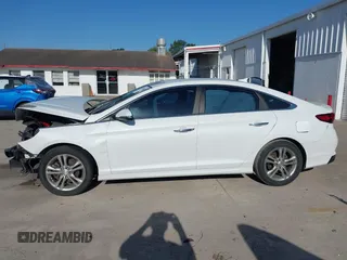 2018 Hyundai Sonata SEL with VIN 5NPE34AF1JH598725, listed as a IAAI auction lot 41988797 with 133,927 mi miles and . Bid and sale history available at carsss.com. Image 15.