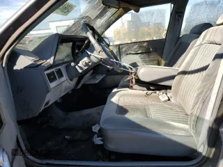 1986 Oldsmobile Cutlass Ciera with VIN 1G3AM19R8GG312651, listed as a Copart auction lot 42964415 with 67,874 mi miles and Clean Title. Bid and sale history available at DreamBid. Image 7.