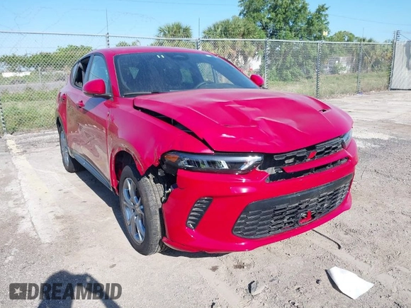 2024 Dodge Hornet R/T with VIN ZACPDFCW9R3A27668, listed as a IAAI auction lot 41966433 with 27,422 mi miles and . Bid and sale history available at DreamBid. Image 1.
