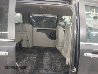 2011 Chrysler Town & Country Touring-L with VIN 2A4RR8DG5BR799358, listed as a IAAI auction lot 41650275 with 143,779 mi miles. Bid and sale history available at carsss.com. Image 8.