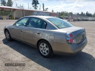 2005 Nissan Altima S with VIN 1N4AL11D75C372806, listed as a IAAI auction lot 42731445 with 158,925 mi miles and . Bid and sale history available at DreamBid. Image 3.