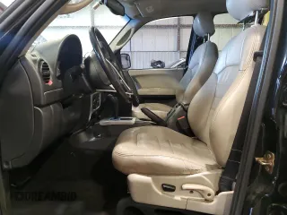 2004 Jeep Liberty Limited with VIN 1J4GK58K24W325483, listed as a Copart auction lot 62526335 with 130,862 mi miles and Salvage title. Bid and sale history available at DreamBid. Image 7.