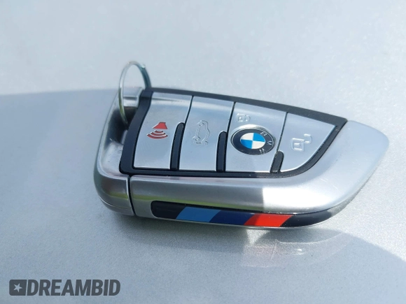2019 BMW 8 Series M850i xDrive with VIN WBABC4C59KBU96788, listed as a IAAI auction lot 42286659 with 26,913 mi miles and . Bid and sale history available at DreamBid. Image 11.