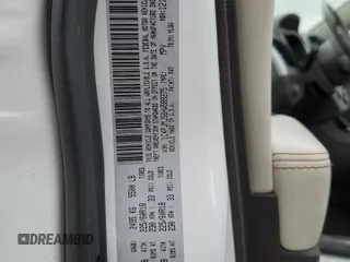 2017 Jeep Cherokee Overland z VIN 1C4PJMJS6HW589275, wystawiony jako Copart lot #51163465 z przebiegiem 76 214 mil mil oraz Szkoda całkowita • Salvage title. Historia ofert i sprzedaży dostępna na DreamBid. Obrazek 14.