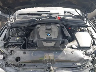2008 BMW 5 Series 550i with VIN WBANW535X8CT52695, listed as a IAAI auction lot 41524377 with 159,971 mi miles. Bid and sale history available at carsss.com. Image 10.