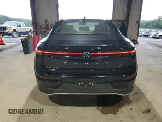 2024 Toyota Crown XLE z VIN JTDAAAAF9R3021760, wystawiony jako Copart lot #66734414 z przebiegiem 6 795 mil mil oraz Szkoda całkowita • Salvage title. Historia ofert i sprzedaży dostępna na DreamBid. Obrazek 6.