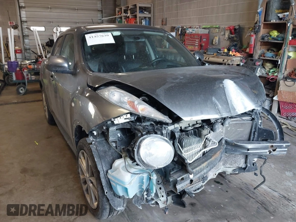 2013 Nissan Juke SV with VIN JN8AF5MV2DT210632, listed as a IAAI auction lot 41457639 with 106,520 mi miles and . Bid and sale history available at carsss.com. Image 1.
