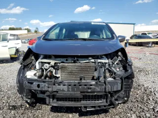 2017 Nissan Note SV with VIN 3N1CE2CPXHL362101, listed as a Copart auction lot 50027275 with 118,899 mi miles and Salvage Title. Bid and sale history available at DreamBid. Image 5.