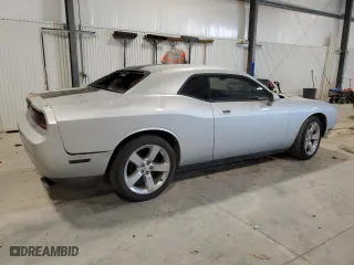 2010 Dodge Challenger R/T with VIN 2B3CJ5DT4AH323431, listed as a Copart auction lot 51140005 with 65,925 mi miles and Salvage Title. Bid and sale history available at carsss.com. Image 3.
