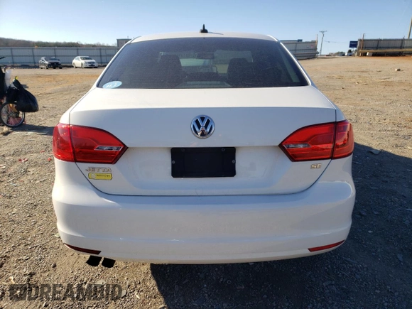 2014 Volkswagen Jetta Sedan SE with VIN 3VWD17AJ1EM242859, listed as a Copart auction lot 50131605 with 183,081 mi miles and Salvage Title. Bid and sale history available at carsss.com. Image 6.