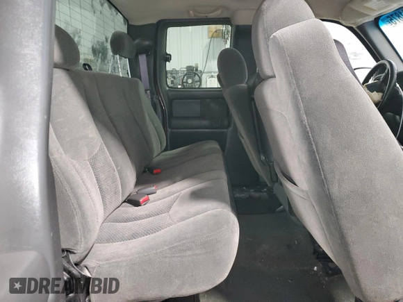 2004 Chevrolet Silverado 1500 with VIN 1GCEK19TX4E296043, listed as a Copart auction lot 44721875 with 121,668 mi miles and Salvage Title. Bid and sale history available at DreamBid. Image 10.