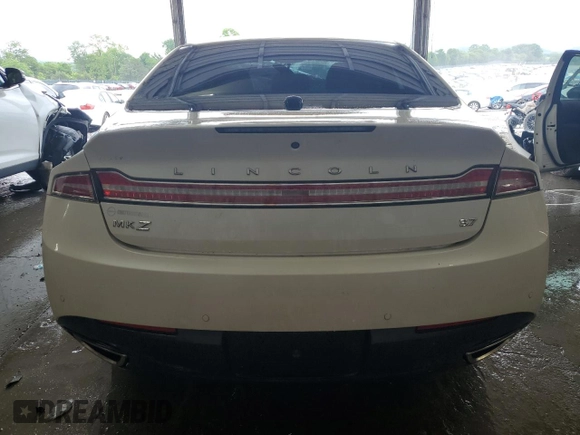 2013 Lincoln MKZ with VIN 3LN6L2GK4DR828638, listed as a Copart auction lot 55930395 with 125,924 mi miles and Salvage title. Bid and sale history available at DreamBid. Image 6.