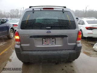 2007 Ford Escape XLS with VIN 1FMYU02Z47KB90057, listed as a Copart auction lot 44045855 with 198,461 mi miles and Non Repairable. Bid and sale history available at carsss.com. Image 6.