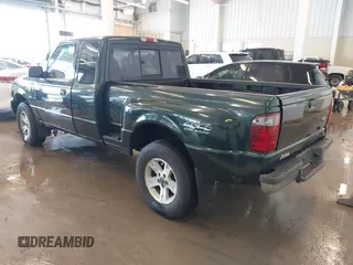 2002 Ford Ranger XL Fleet with VIN 1FTZR45E72PA18871, listed as a IAAI auction lot 41607733 with 185,858 mi miles. Bid and sale history available at carsss.com. Image 3.