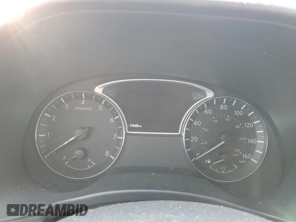 2016 Nissan Pathfinder S with VIN 5N1AR2MN5GC670708, listed as a Copart auction lot 52344905 with 175,435 mi miles and Salvage title. Bid and sale history available at DreamBid. Image 9.
