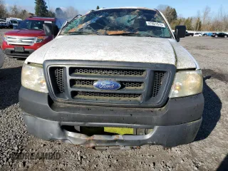 2006 Ford F-150 XL with VIN 1FTRF12W46KC47578, listed as a Copart auction lot 47801915 with 433,823 mi miles and Salvage title. Bid and sale history available at DreamBid. Image 5.