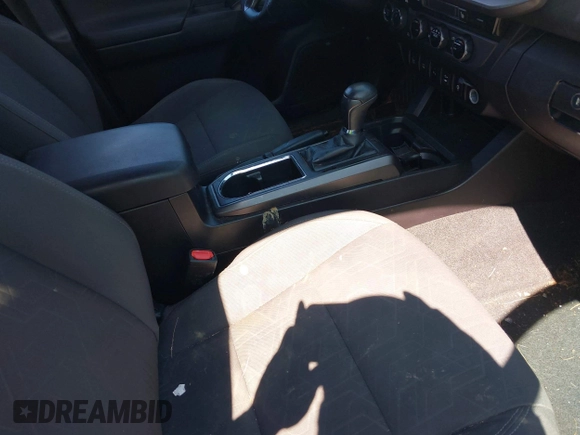 2016 Toyota Tacoma SR with VIN 3TMCZ5AN0GM003224, listed as a IAAI auction lot 42289910 with 140,899 mi miles and . Bid and sale history available at DreamBid. Image 5.