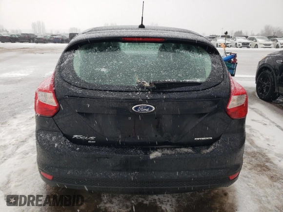 2014 Ford Focus SE with VIN 1FADP3K25EL200882, listed as a Copart auction lot 42592915 with 152,333 mi miles and Clean Title. Bid and sale history available at carsss.com. Image 6.